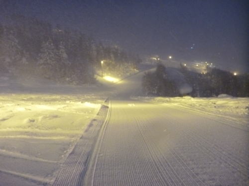 萩 の 山 スキー 場 積雪